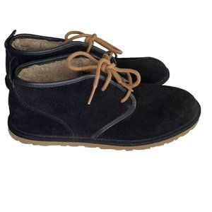 Ugg Maksim Men’s Ankle Chuka Boots Black Suede Shoes Size 7 EU 39.5